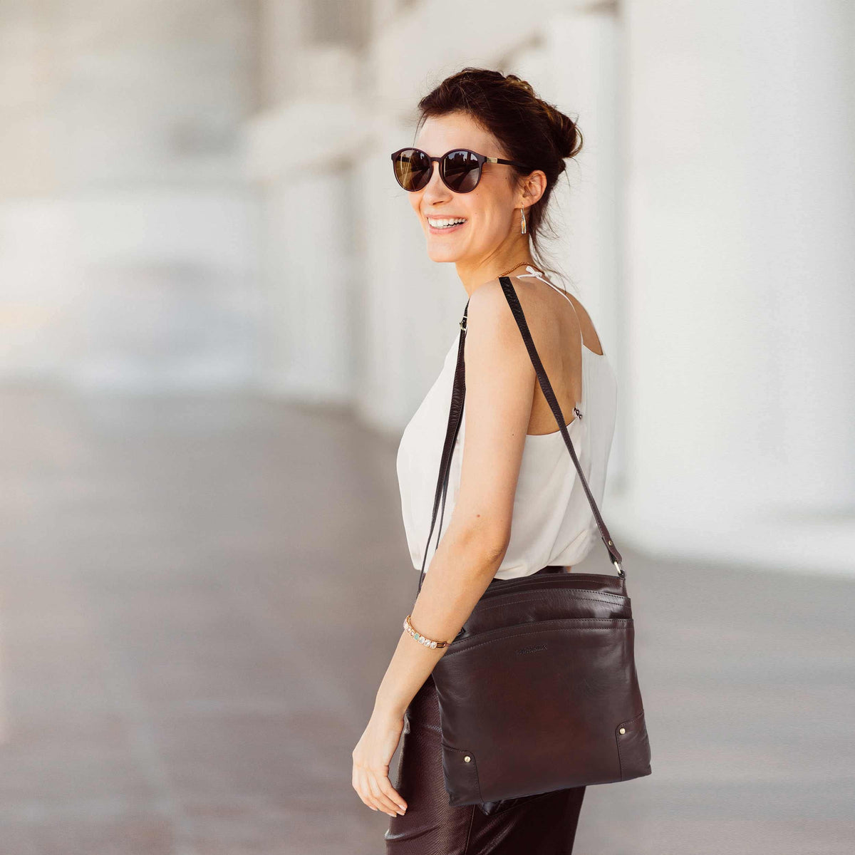 Large Soft Real Leather Womens Crossbody Handbags and Purses I733783