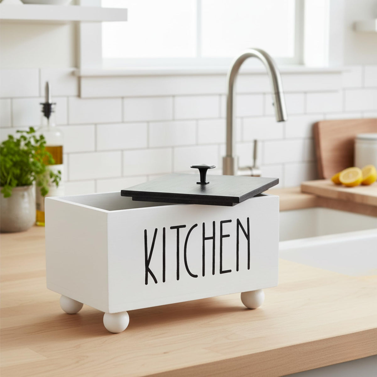 Solid Wood Kitchen Storage Bin with Lid Q254
