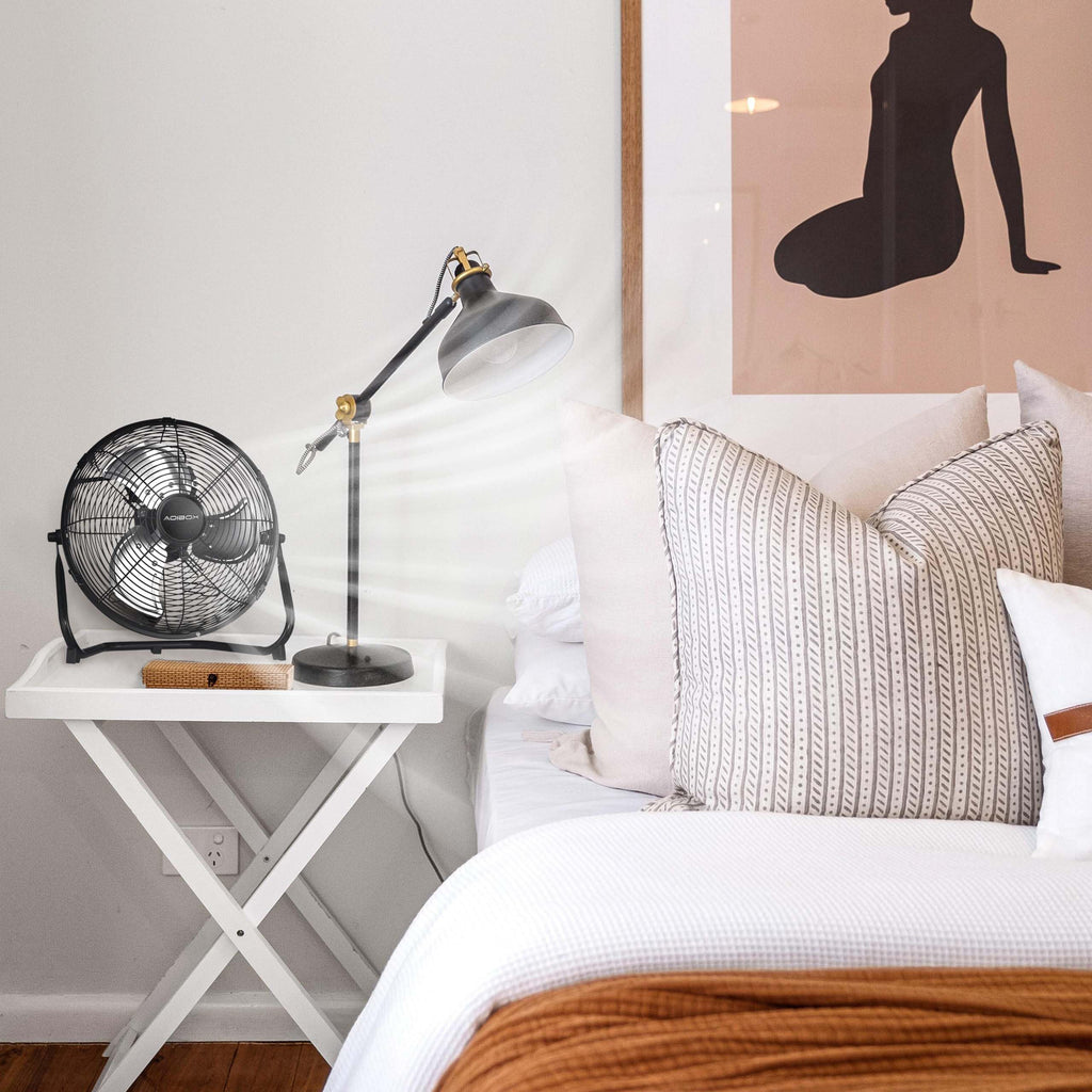 20 in. 3 Speed Metal Floor Fan in Black with Tilting Head O3314