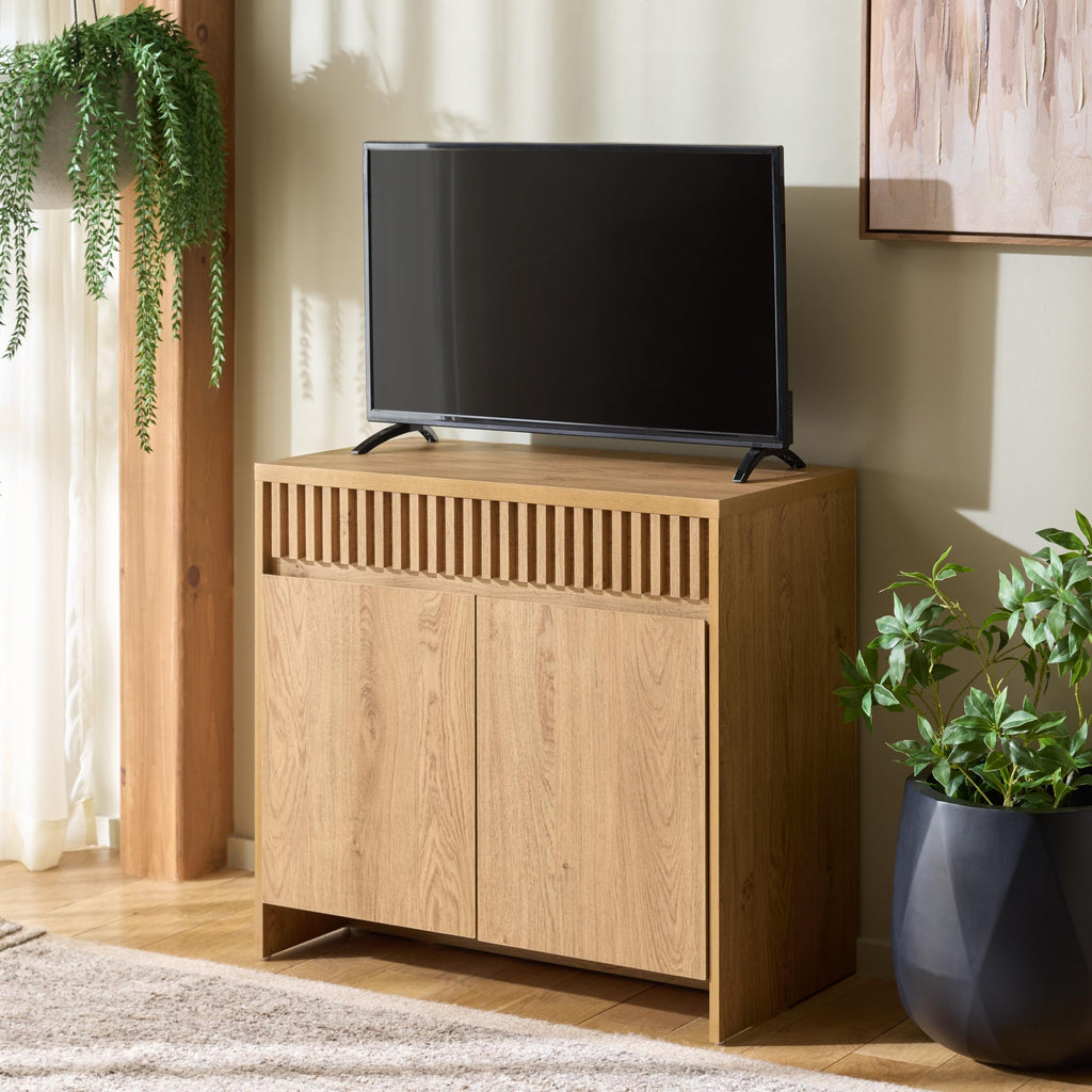 Oak 2-Door Media Stand O365458