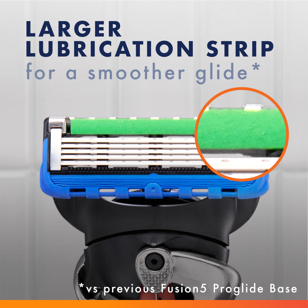 Razor with 12 Blade Refills K810
