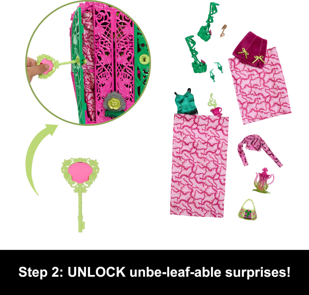 Doll & Accessories Set with Closet N5320