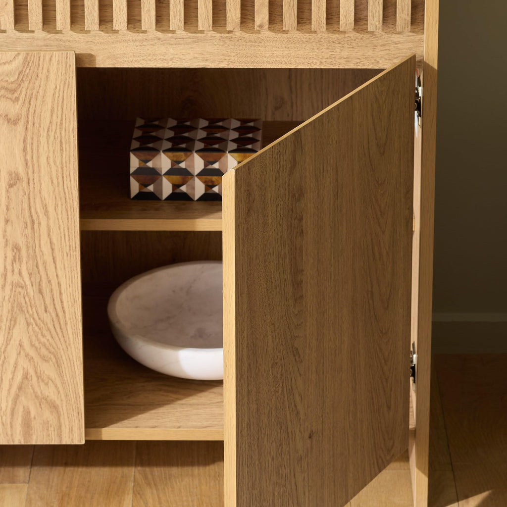Oak 2-Door Media Stand O365458