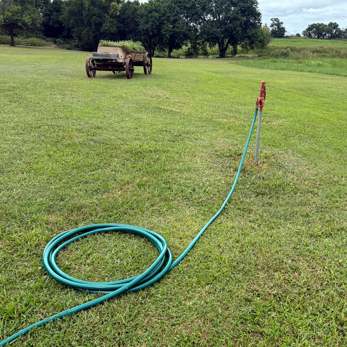 3/4 in x 100 ft Heavy Duty Kink Resistant Garden Hose D27695